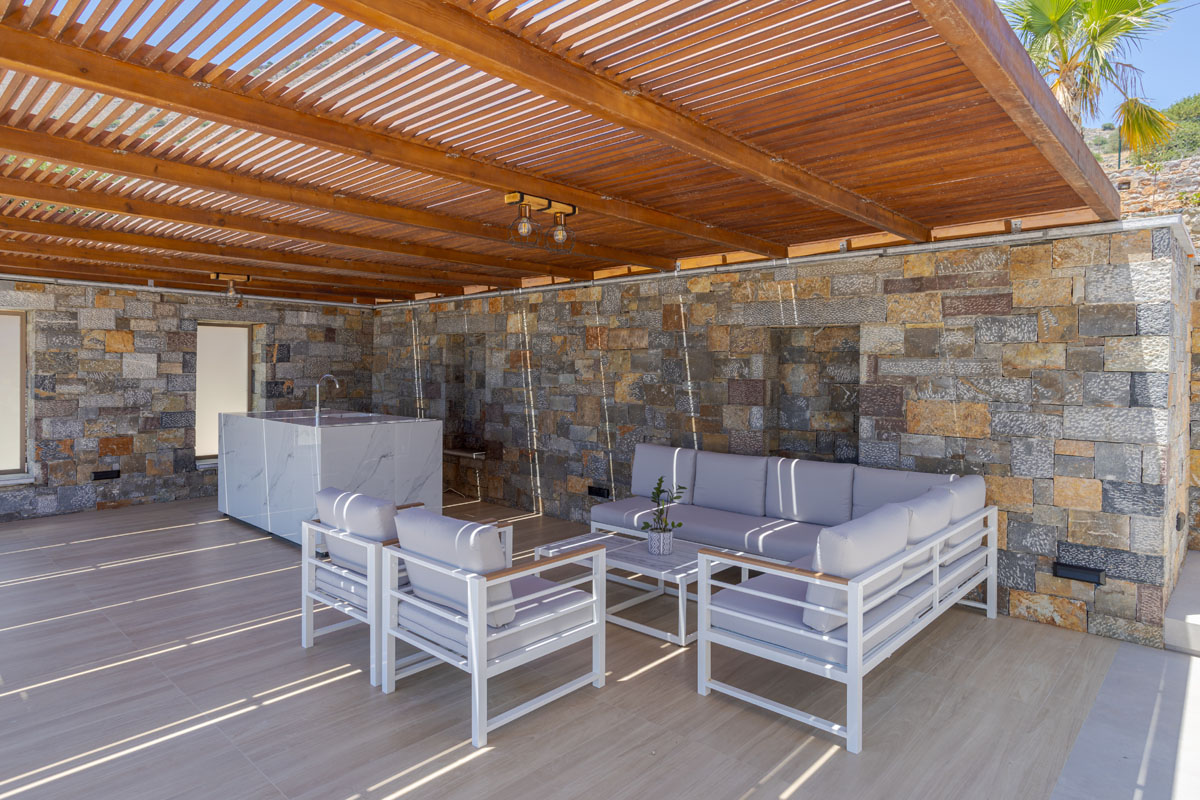 Zeus Luxury Villas
